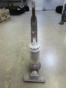 Dyson AnimalPro Upright Bagless Vacuum, Used, Missing Attachments, Brush Does Not Spin, Motor Works.