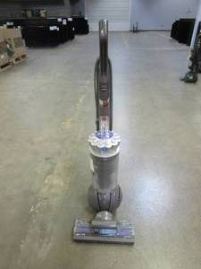 Dyson AnimalPro Upright Bagless Vacuum, Used, Missing Attachments, Brush Does Not Spin, Motor Works.