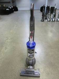 Dyson Animal 2 Origin Upright Bagless Vacuum, Used, Missing Attachments, Works.
