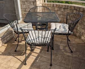 Black Metal Patio Set