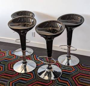 Contemporary Adjustable Stool Set