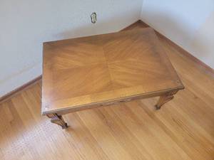 lot 48 image: Contemporary Coffee Table