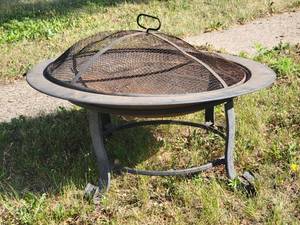 lot 69 image: Rugged Steel Bonfire Pit