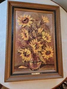 lot 80 image: Contemporary Frame Sunflower Still Life by L Ritter