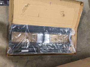 Zinus Yelena Black Metal Twin Platform Bed Frame  Customer Returns See Pictures