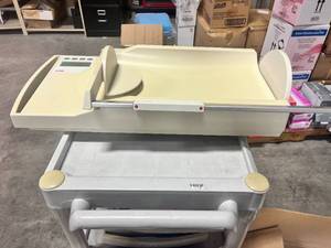 SECA Baby Scale