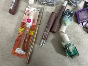 lot 202 image: Large Lot of New Makeup