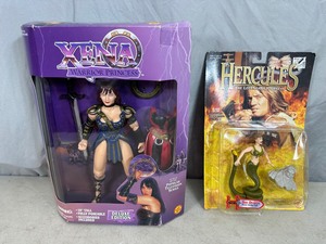 lot 71 image: Xena and Hercules Collectible Action Figures