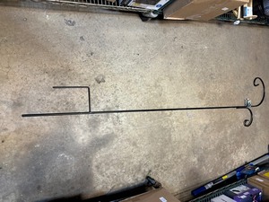 lot 79 image: New 82 inch Double Shepherds Hook