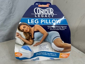 lot 87 image: New Contour Legacy Leg Pillow