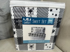 lot 95 image: New 3 Pc Sheet Set - RV  Camper Bunk