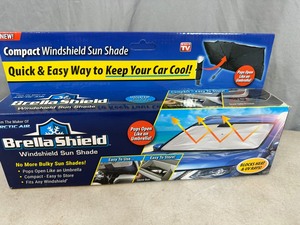 lot 154 image: New Brella Shield Windshield Sun Shade