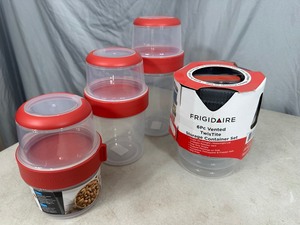 lot 235 image: Assorted New Food and Snack Storage Containers