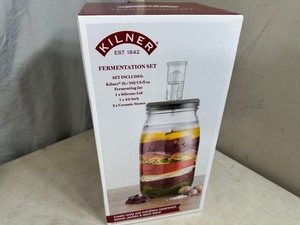 lot 250 image: New Kilner Fermentation Set