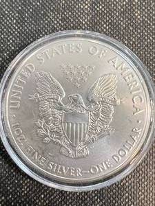2018 AMERICAN SILVER EAGLE 1 TROY OZ .999 FINE SILVER IN AIRTITE
