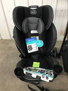 EVENFLO CAR SEAT