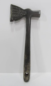 lot 45 image: Very Cool Antique Advertising Metal Cigar Hatchet - Baron Hum Bug Havana Cigars