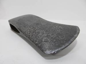 lot 49 image: Excellent Old Vintage Marshall Wells ZENITH Axe Head