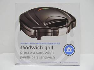 lot 84 image: Brand New Non-Stick Electric Sandwich Grill