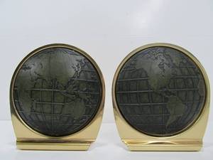 lot 125 image: Vintage Brass & Leather World Globe Bookend Set