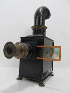 lot 128 image: Very Nice Antique MAGIC LANTERN wBrass Hardware