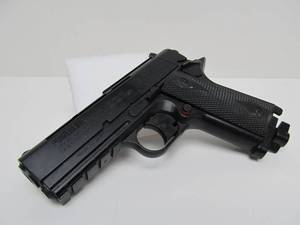 lot 153 image: Nice Working DAISY Powerline 15XT Air Pistol