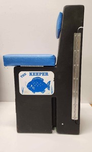 lot 250 image: Excellent Ice Fishing Seat wStorage & Many Fishing Rods - The Keeper