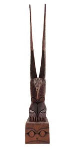 lot 259 image: Excellent Carved Signed Northwest Coast Totemic Eagle Sculpture