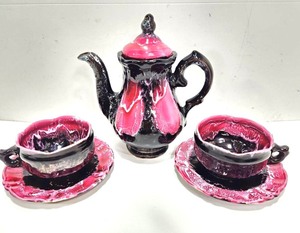 lot 263 image: Old Vintage Signed VALLAURIS Pottery TeaCoffee Pot wCups & Saucers