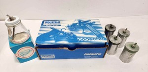 lot 267 image: Paasche Industrial Spray Gun wAccessories