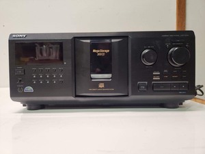 lot 265 image: Working SONY Mega Storage 300 Cd Changer