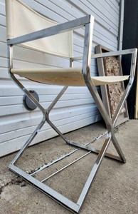 lot 285 image: Mid Century 1970s era Milo Baughman Style Directors Chair