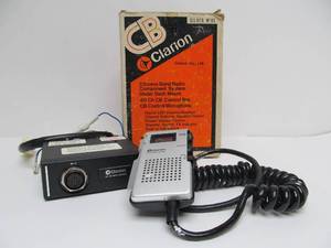 lot 200 image: Vintage Clarion Citizen Band CB Radio