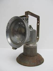 lot 201 image: Antique DEWAR Mfg Miners Type Carbide Lamp