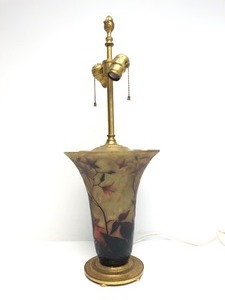 lot 6 image: Antique Signed DAUM NANCY Cameo Glass Vase Lamp (AS IS)