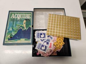 lot 175 image: Lot of 6 Vintage Bookshelf Board Games