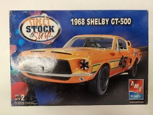 lot 178 image: New Unbuilt AMT Model Kit - 1968 Shelby Cobra GT-500