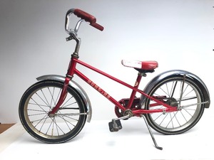 lot 5 image: Very Cool 1982 SCHWINN PIXIE Boys Bicycle