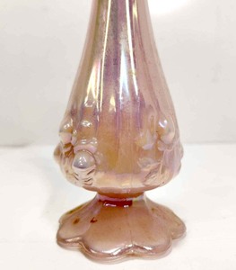 lot 343 image: Signed Vintage FENTON Iridescent Art Glass Vase