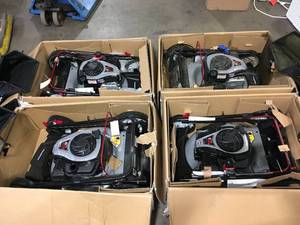 lot 3 image: Lot of  4 Murray  Lawn Mowers various models and conditions  Customer Returns See Pictures