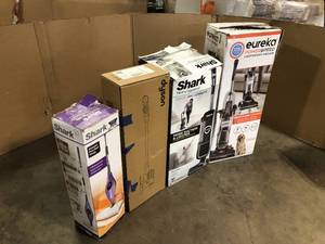 lot 17 image: Lot of Assorted Vacuums  Various Models and Conditions Customer Returns See Pictures