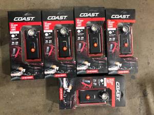 lot 38 image: Lot of Coast PM300 1000 Lumen Focusing Magnetic LED Pocket-Size Work Light   Customer Returns See Pictures