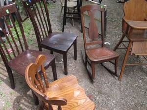 lot 41 image: Vintage to modern group of wood chairs