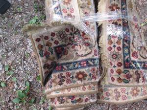 lot 44 image: Large area rug