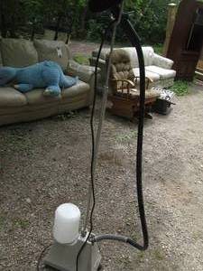 lot 47 image: Jiffy fabric and Upholstry steamer