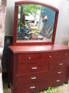 lot 65 image: Counter height 9-drawer dresser