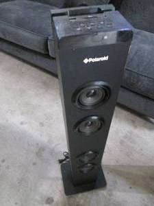 lot 84 image: Polaroid SDUSBTuner tower speaker