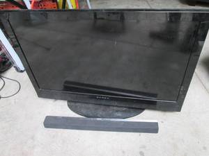 lot 93 image: Dynex flat screen TV
