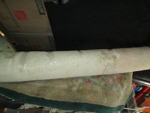 lot 104 image: Pastel tone floral area rug
