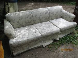 lot 150 image: White Upholstered floral design Sofa